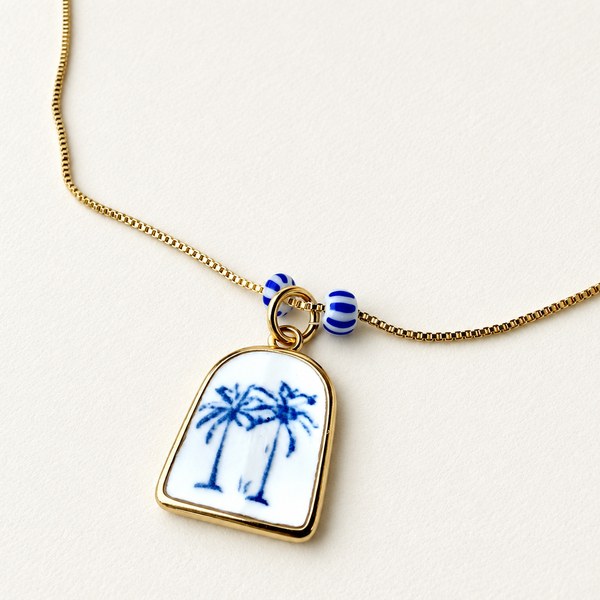 Cadena Blue Palms