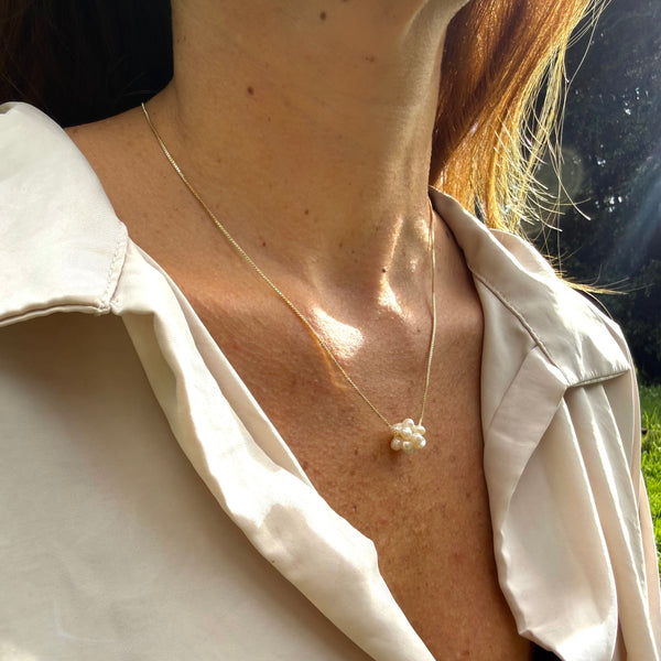 Collar cadena rodio dije perla agua dulce balín natural lustre único femenino MariaBolo Colombia