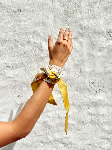 Cinta Pelo Mostaza Tulipan