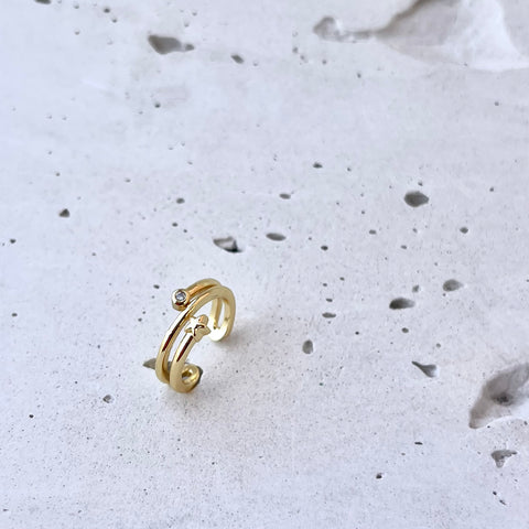 Earcuff Arturo dorado en rodio - Diseño minimalista MariaBolo