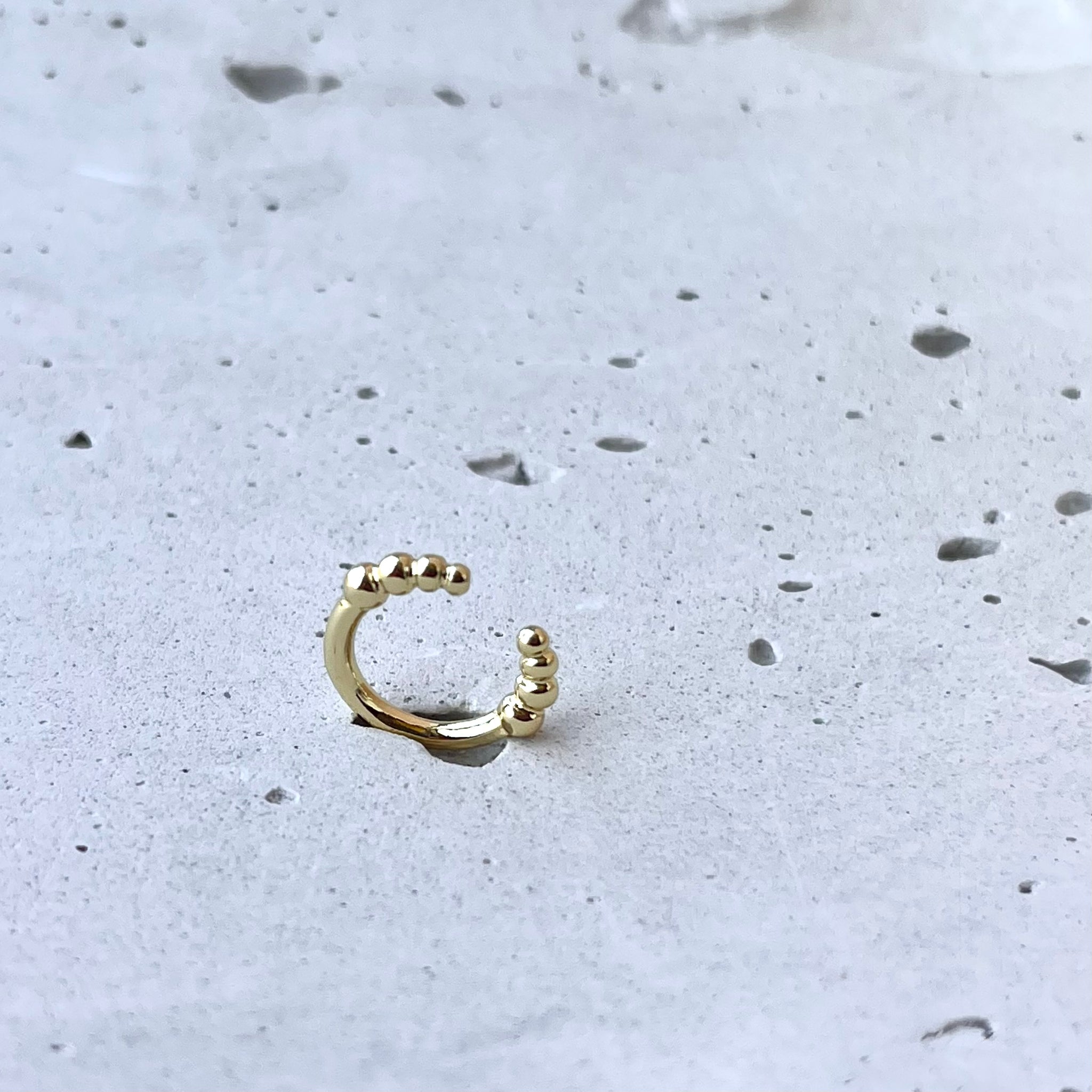 Earcuff delicado sin perforación 