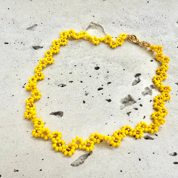 cadena choker floral