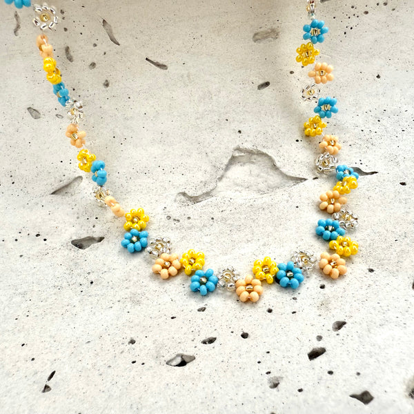 cadena choker floral