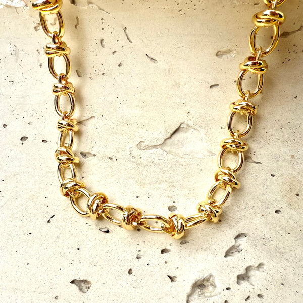 Cadena Capri entrelazado