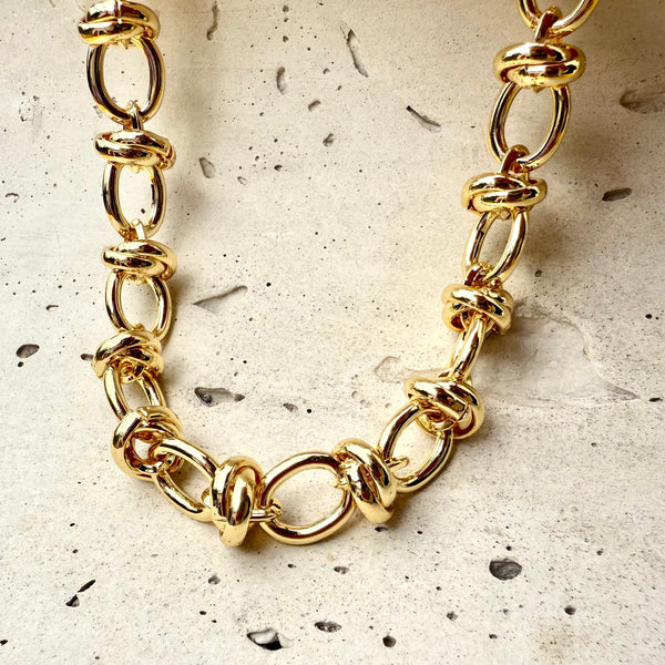 Cadena Capri entrelazado