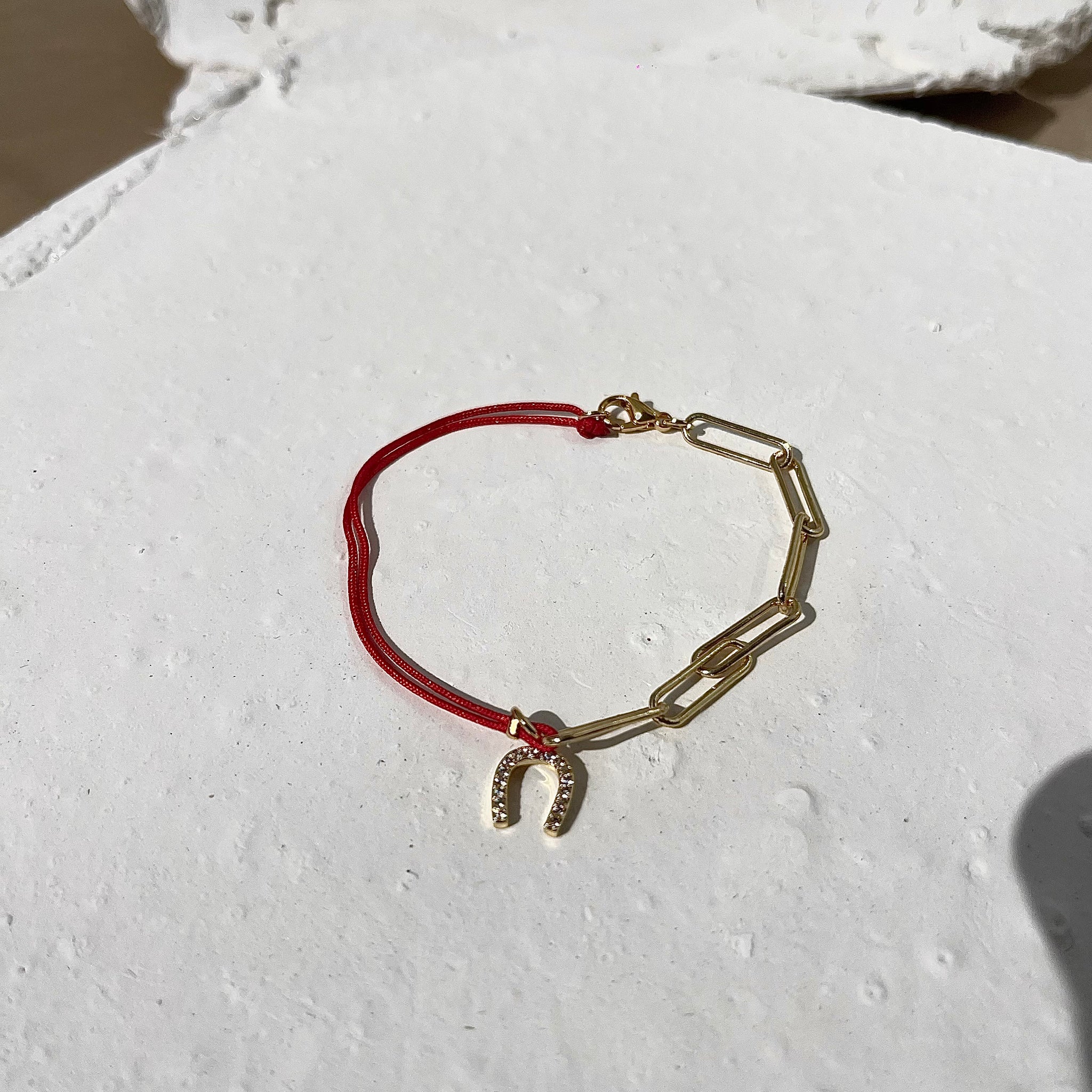 Pulsera Herradura Cadena Hilo