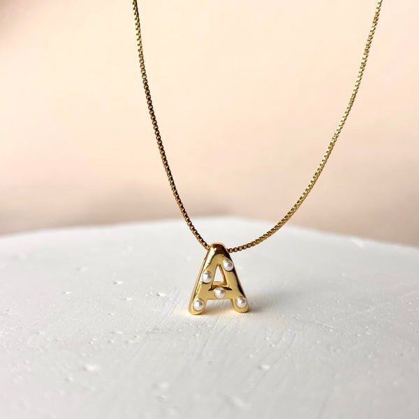 Dije Letra Inicial Perla