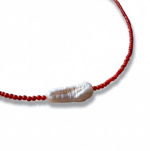 Collar coral con perla integrada asimétrica look costero femenino boho MariaBolo Colombia