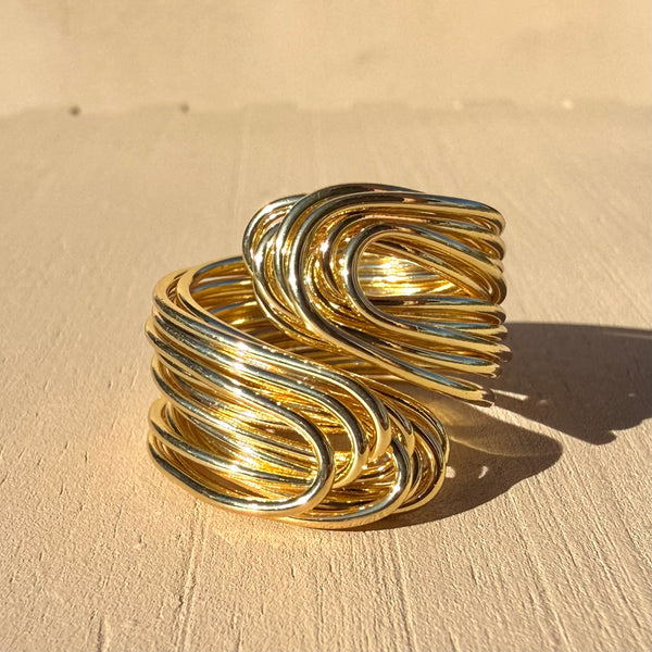 Anillo mil deseos dorado