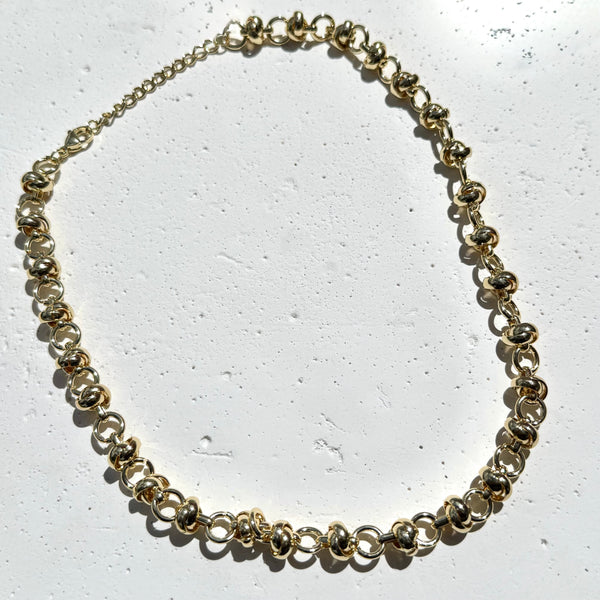 Cadena anillos saturno