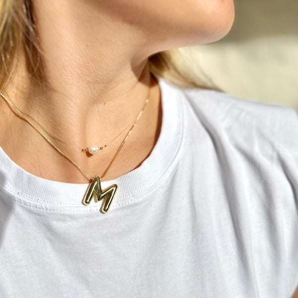 CHOKER PERLA CON LETRA MAXI
