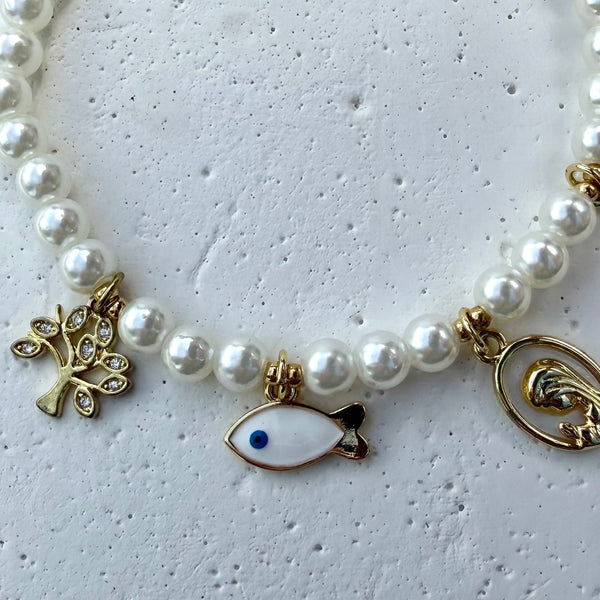 Detalle del acabado brillante en rodio y extension ajustable de la Pulsera Deseos