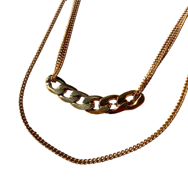 Collar cadena doble nivel acero dorado MariaBolo 36cm ajustable, detalle central cadena gruesa estilo Cartier elegante minimalista Colombia