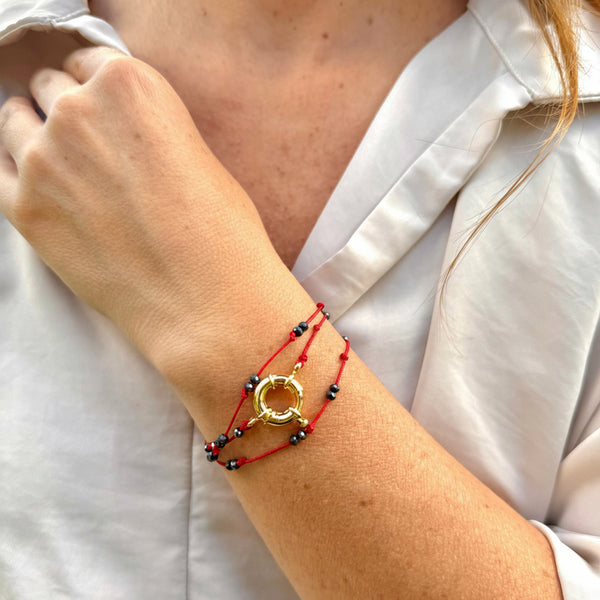 Collar hilo rojo oscuro circones negros look nocturno y versatil como pulsera