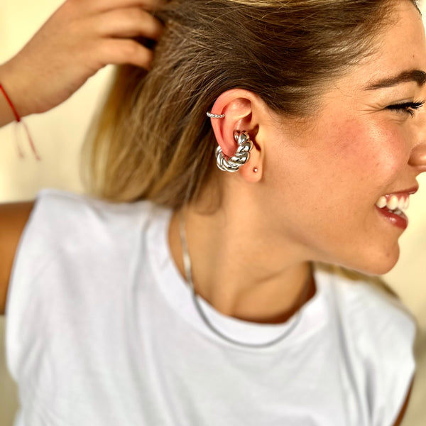 Mini ear cuff hilo entorchado - Pendiente minimalista sin agujero ajustable